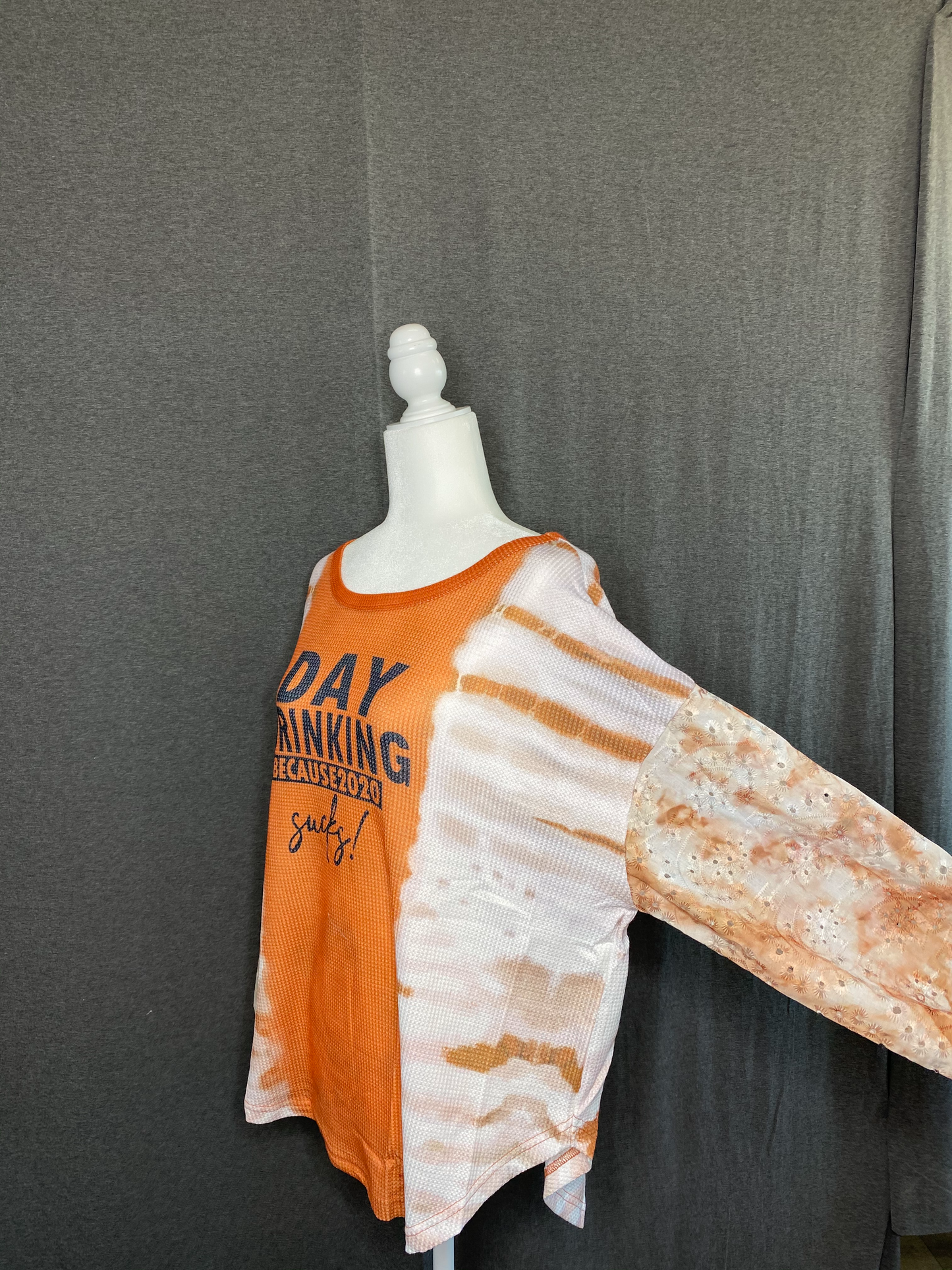 Orange Letter Print Cut-out Tie Dye Lantern Long Sleeve Top