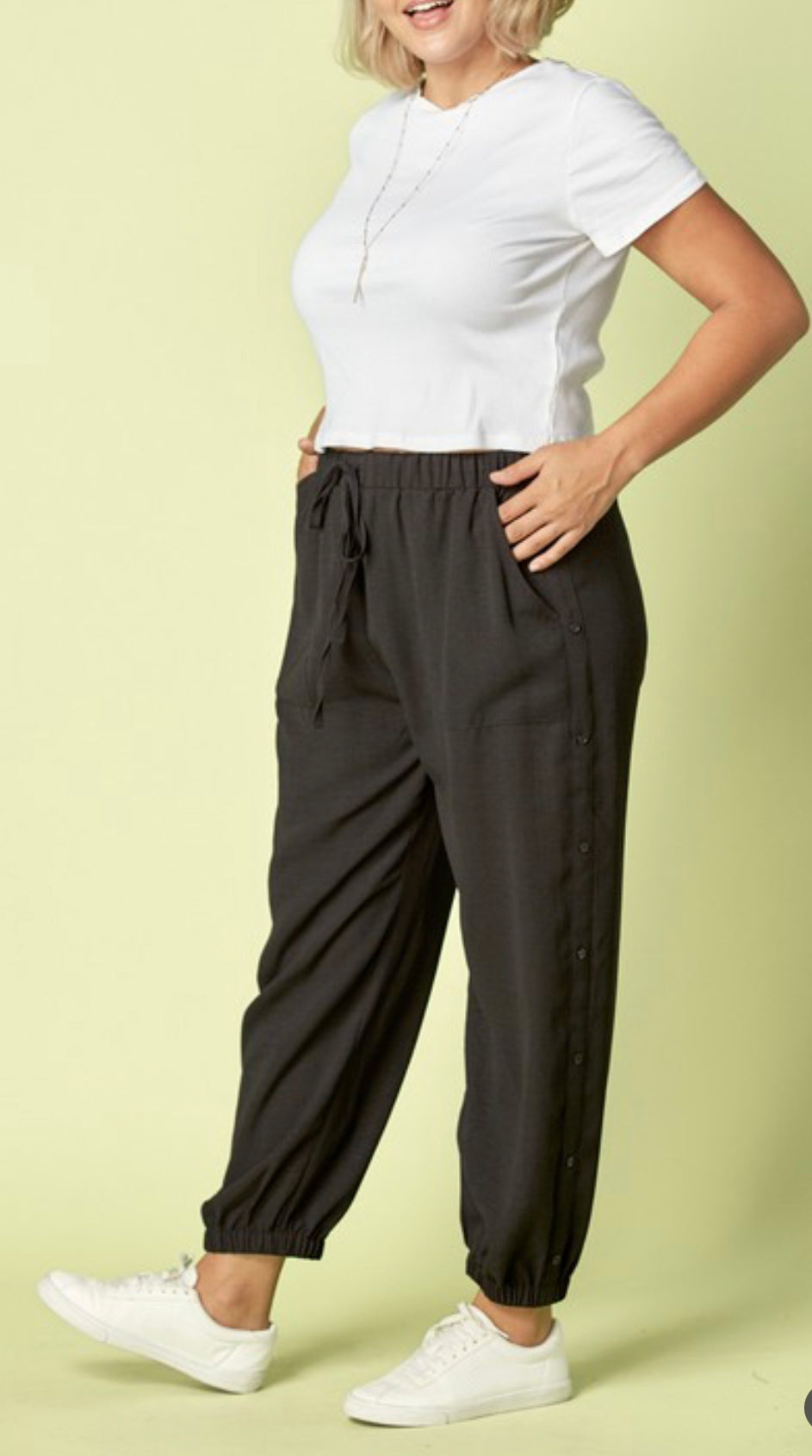 Curvy Leisure Pants W/Side Button