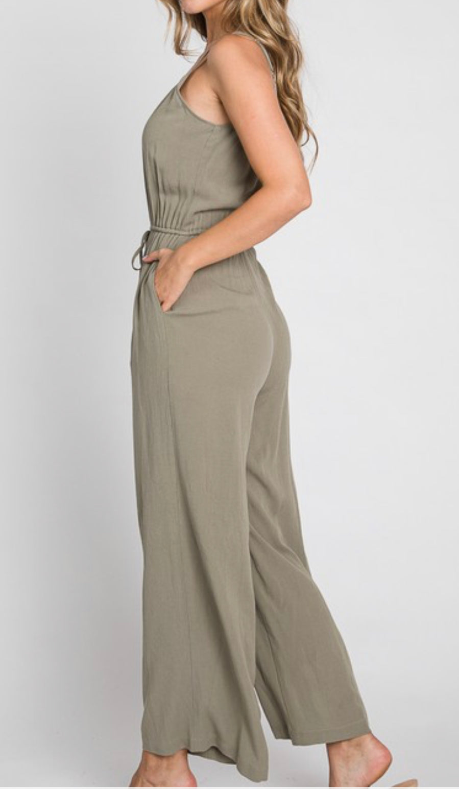 WIDE LEG JUMPSUIT