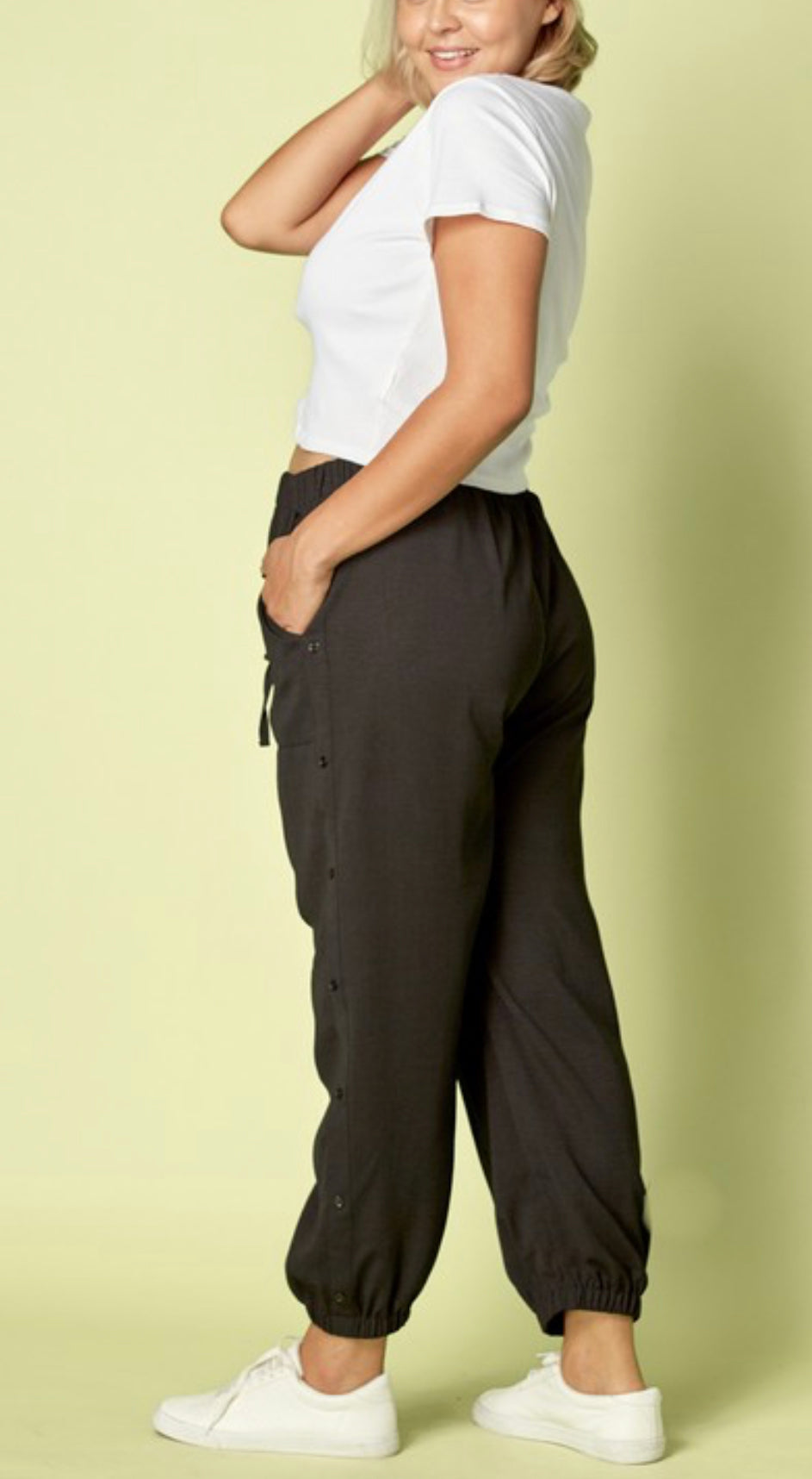 Curvy Leisure Pants W/Side Button