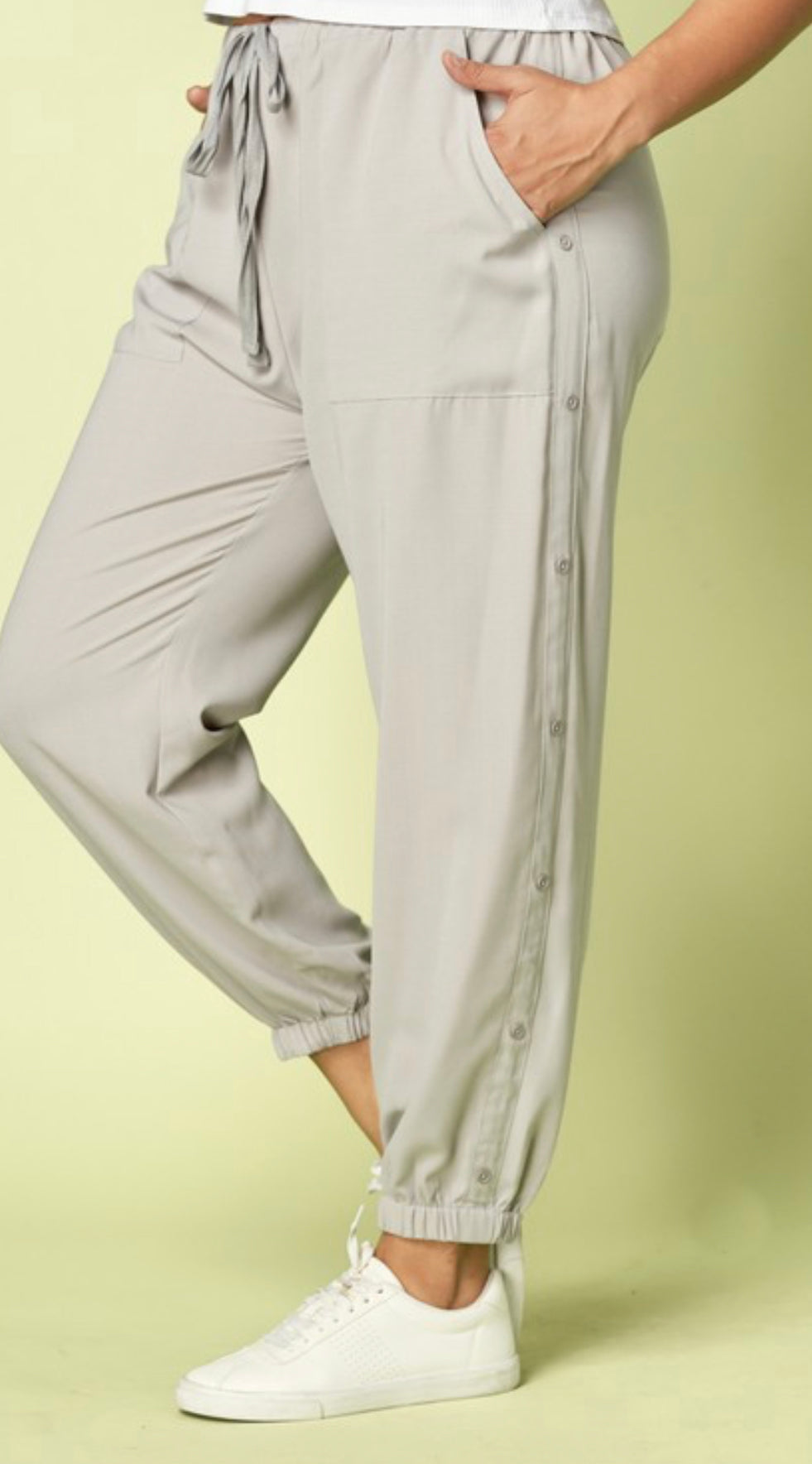 Curvy Leisure Pants W/Side Button