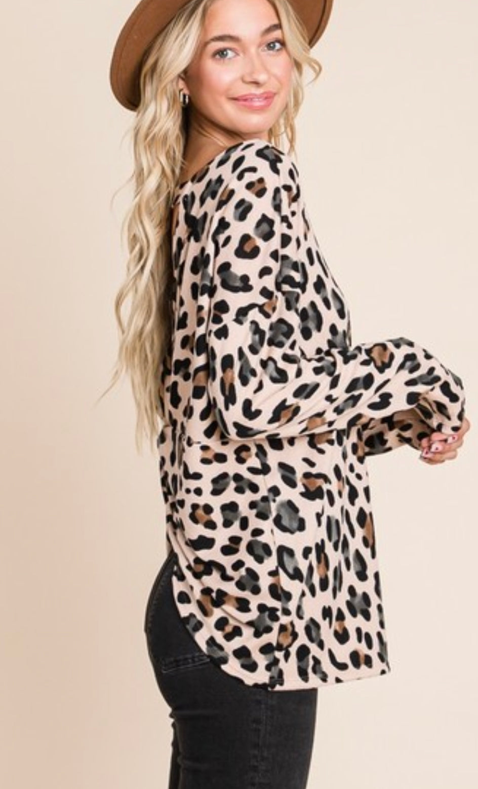 Crisscross Leopard top