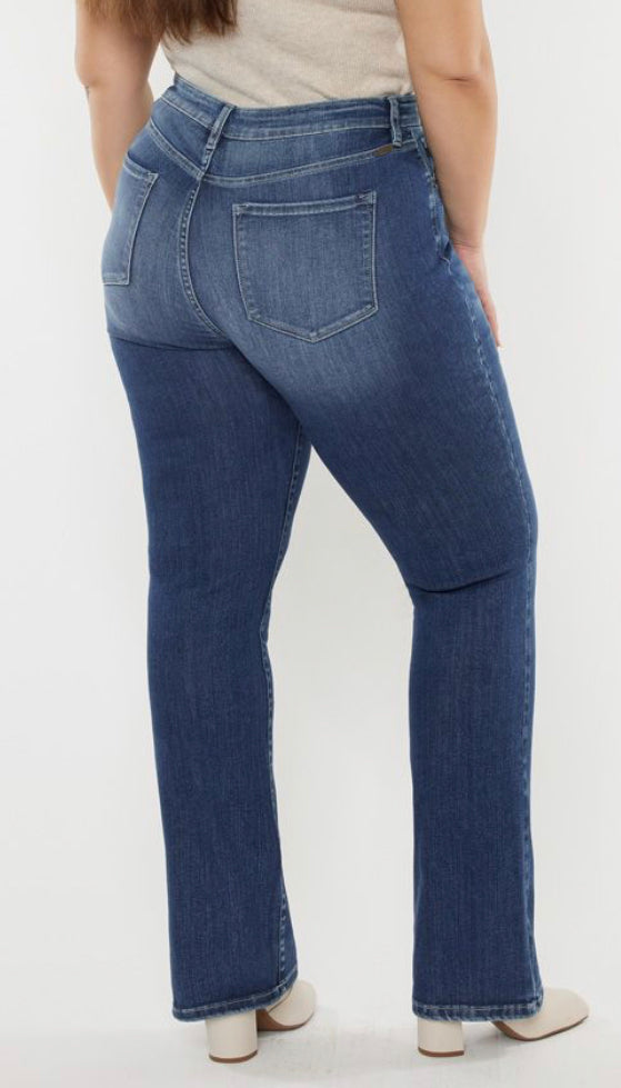 Curvy Kancan clean basic skinny bootcut