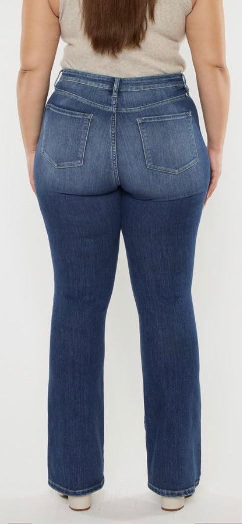 Curvy Kancan clean basic skinny bootcut